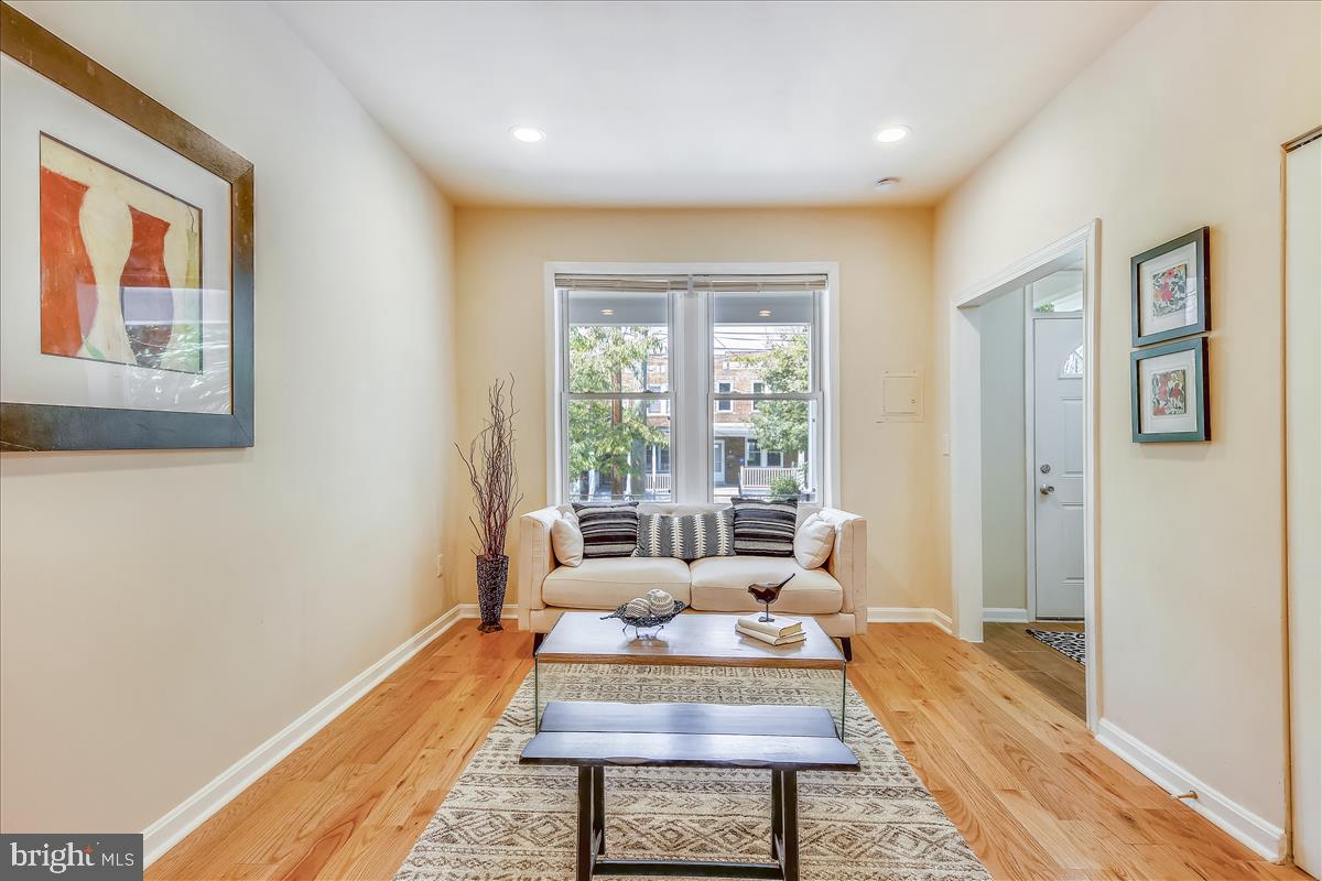 812 Decatur Street Northwest Washington, DC 20011 - Photo 7 of 26