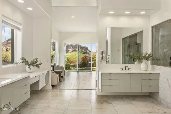 $5,495,000 | 6134 North 44th Street, Paradise Valley, AZ 85253