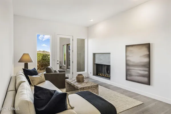 $5,495,000 | 6134 North 44th Street, Paradise Valley, AZ 85253