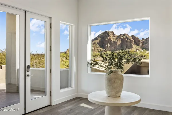 $5,495,000 | 6134 North 44th Street, Paradise Valley, AZ 85253