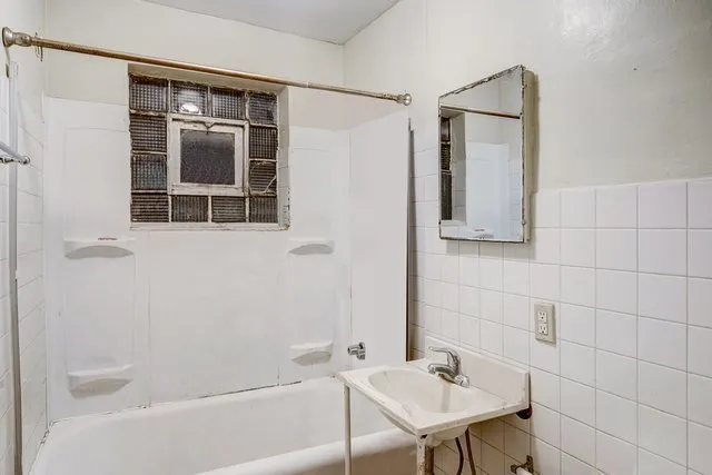 $589,900 | 2326 South Sacramento Avenue, Chicago, IL 60623