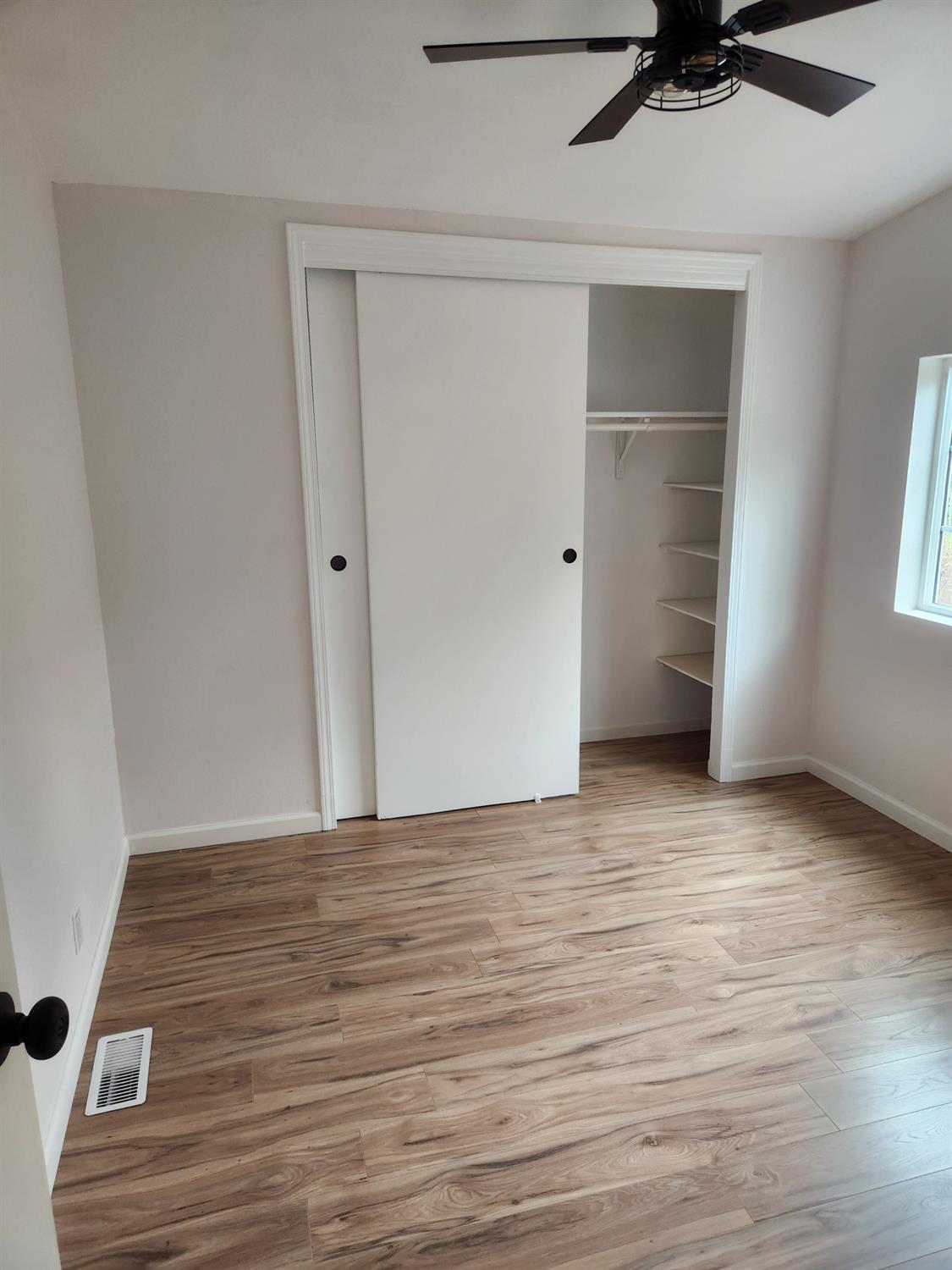 2770 Salmon Road, Unit 3 Copperopolis, CA 95228 - Photo 12 of 36