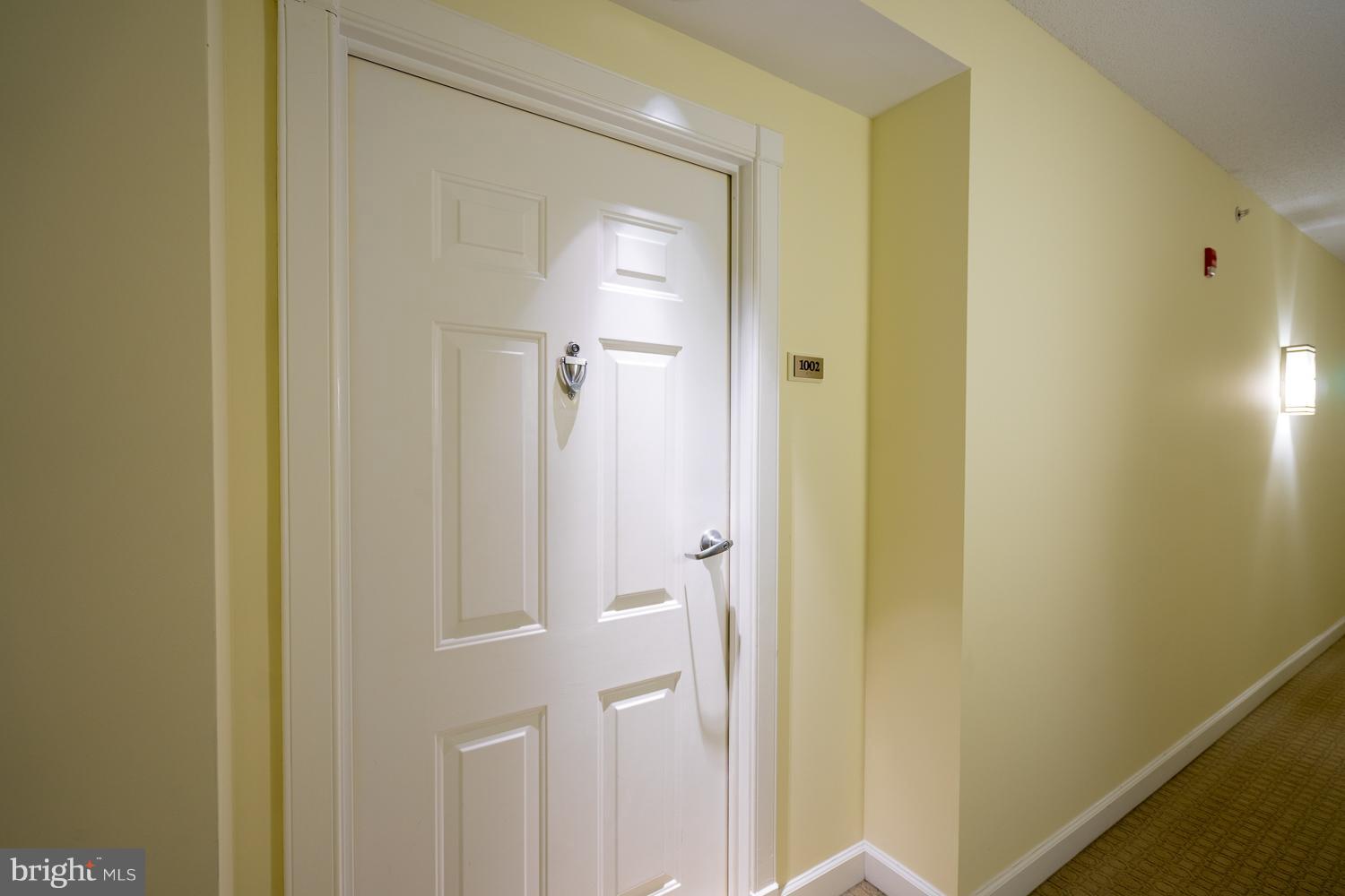 2726 Gallows Road, Unit 1002 Vienna, VA 22180 - Photo 2 of 18 Exterior (General)