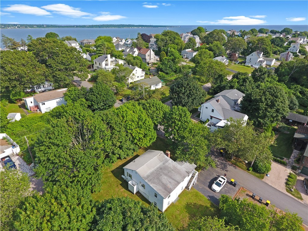 99 Treasure Road Narragansett, RI 02882 - Photo 2 of 28