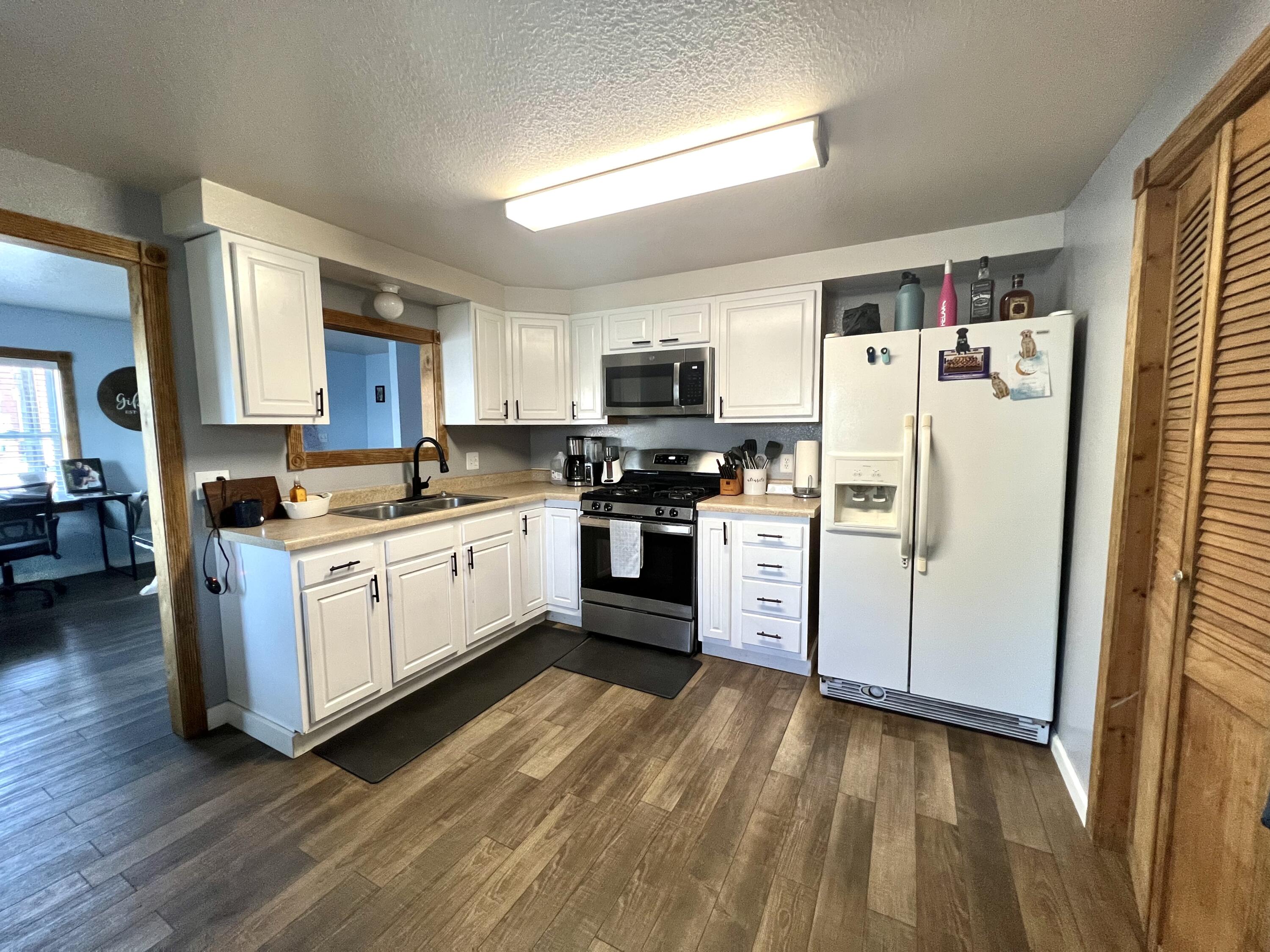 105 West Chicago Road Allen, MI 49227 - Photo 3 of 17 32EA19F1-5942-430A-87AB-5B92C650378B