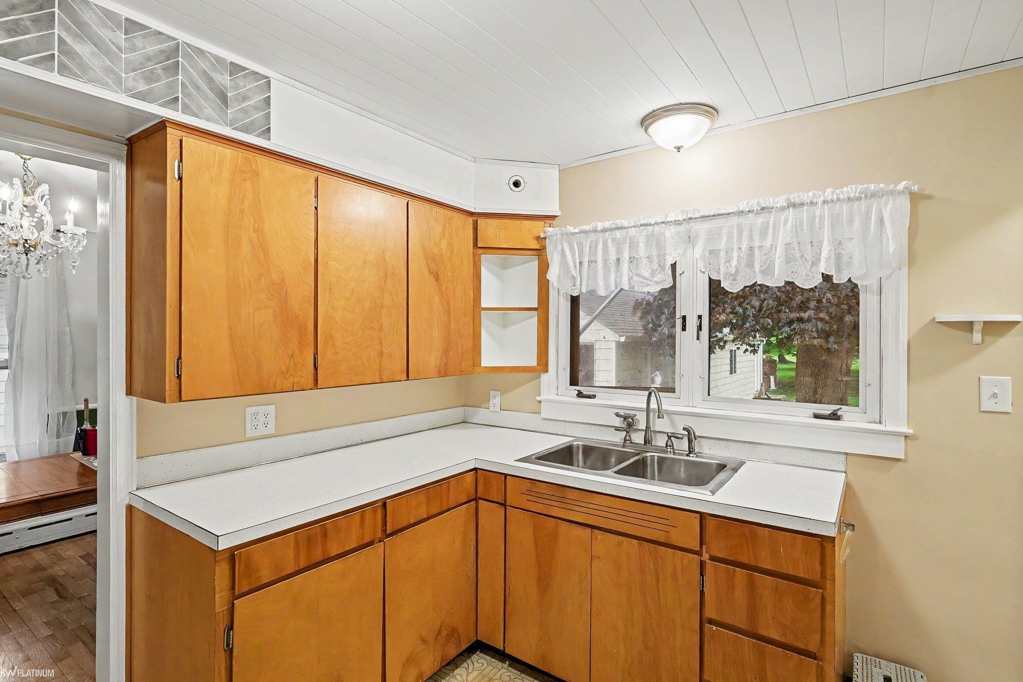 2297 Covert Road Burton, MI 48509 - Photo 10 of 32