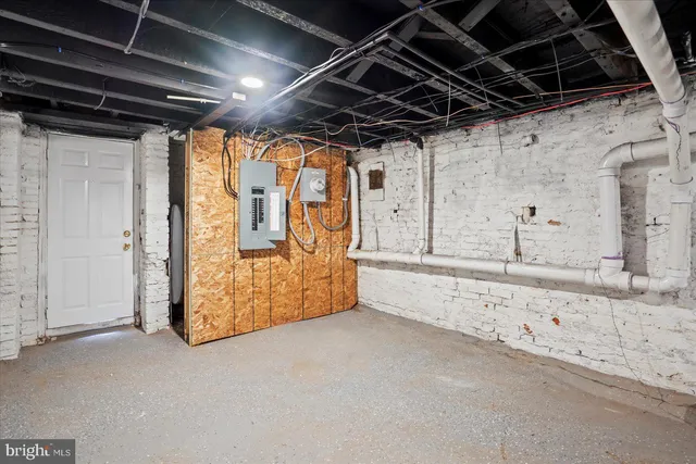 $229,900 | 1013 Harlem Avenue, Baltimore, MD 21217