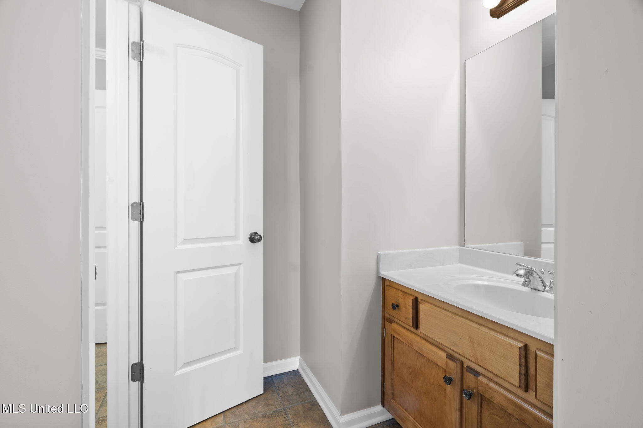 810 Cedar Trace Cove Hernando, MS 38632 - Photo 30 of 47 31-web-or-mls-810 Cedar Trace Cove-31