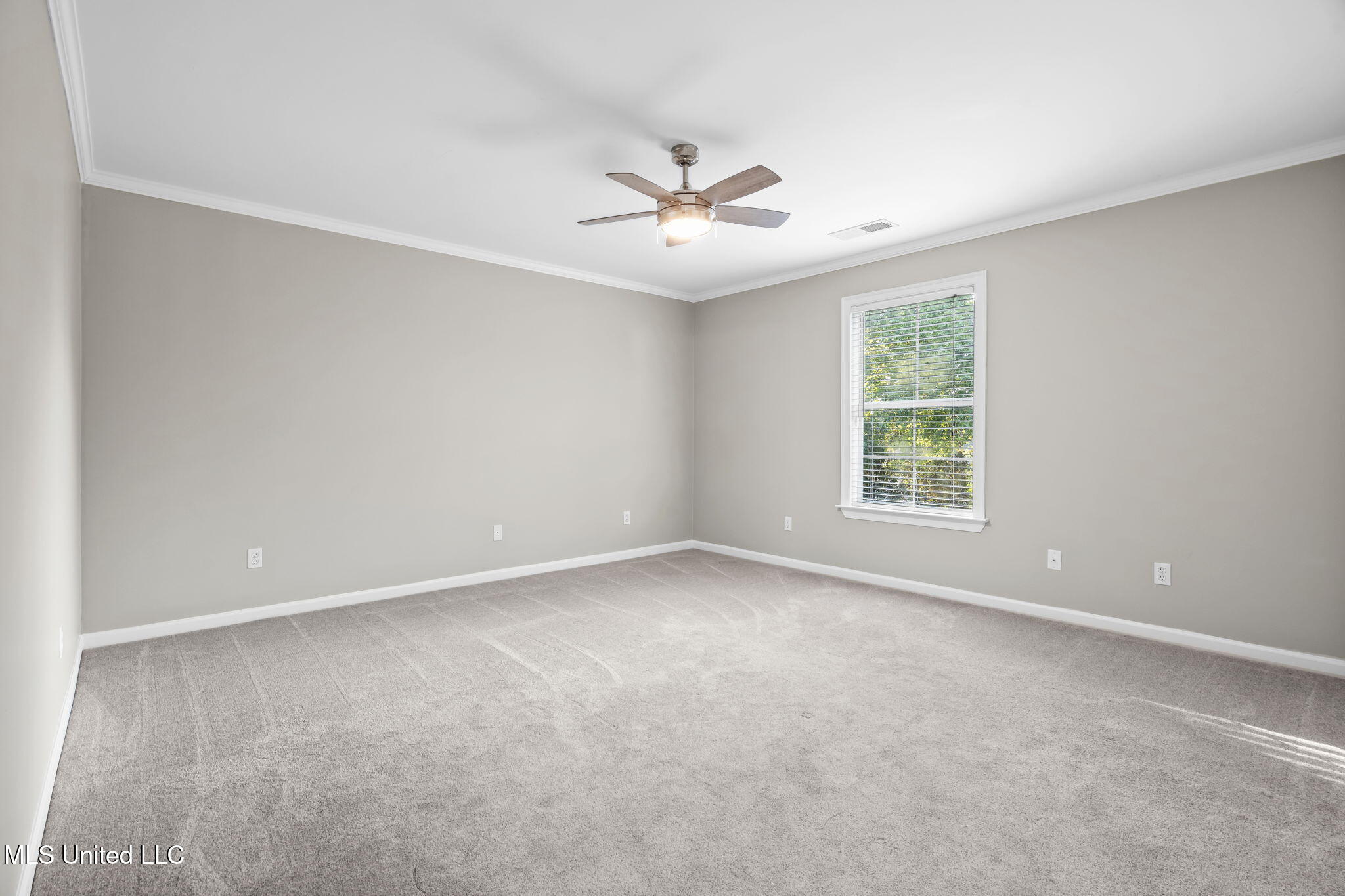 810 Cedar Trace Cove Hernando, MS 38632 - Photo 32 of 47 33-web-or-mls-810 Cedar Trace Cove-33