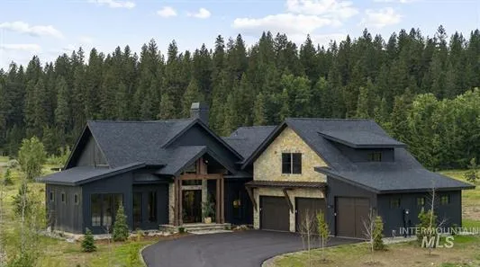 $1,985,000 | 11 Larkspur, McCall, ID 83638