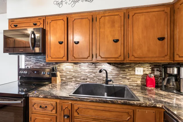 $267,900 | 952 North County Road 575, Richland, IN 47634