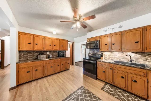 $267,900 | 952 North County Road 575, Richland, IN 47634