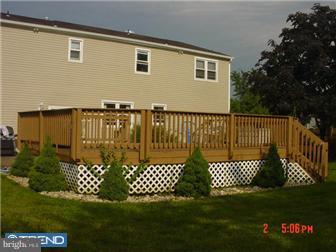 54 Plumstead Road Sewell, NJ 08080 - Photo 7 of 10 Exterior Back