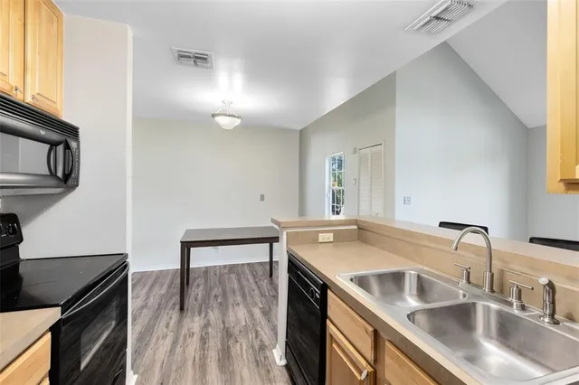 $160,000 | 6178 Westgate Drive, Unit 304, Orlando, FL 32835