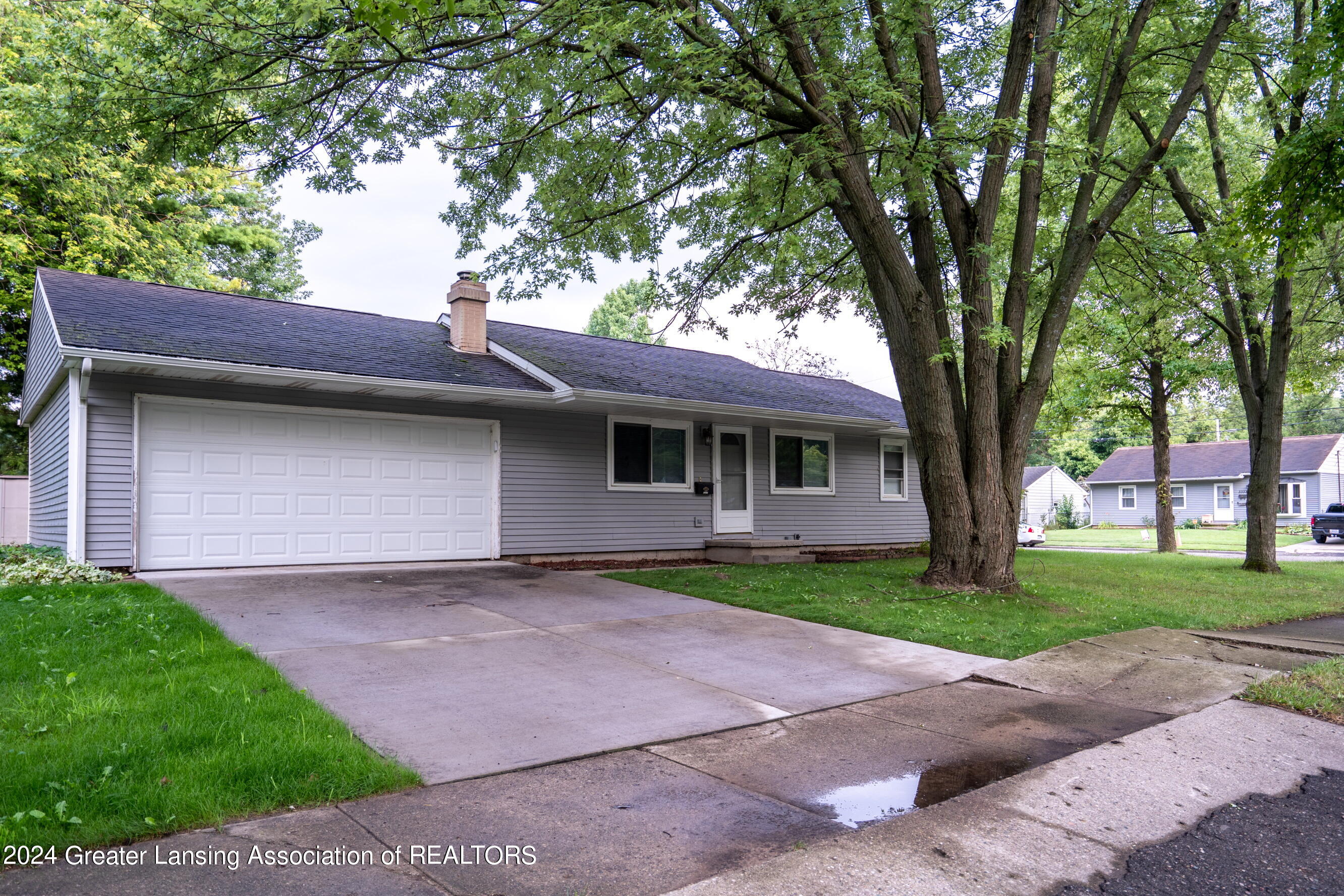 3227 Sunderland Road Lansing, MI 48911 - Photo 1 of 17 Front