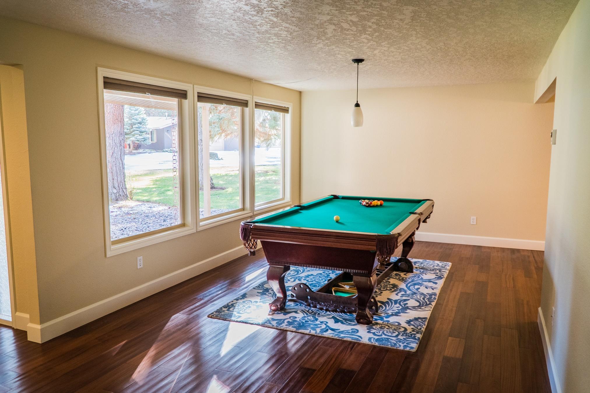 20380 Strawline Road Bend, OR 97702 - Photo 15 of 30 Pool table is negotiable if still available at the time the offer is made.