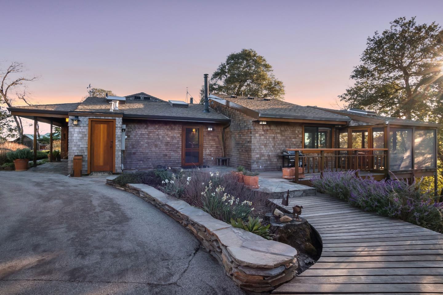 280 Oak Ridge Road Los Gatos, CA 95033 - Photo 1 of 42 Gallery Image 1