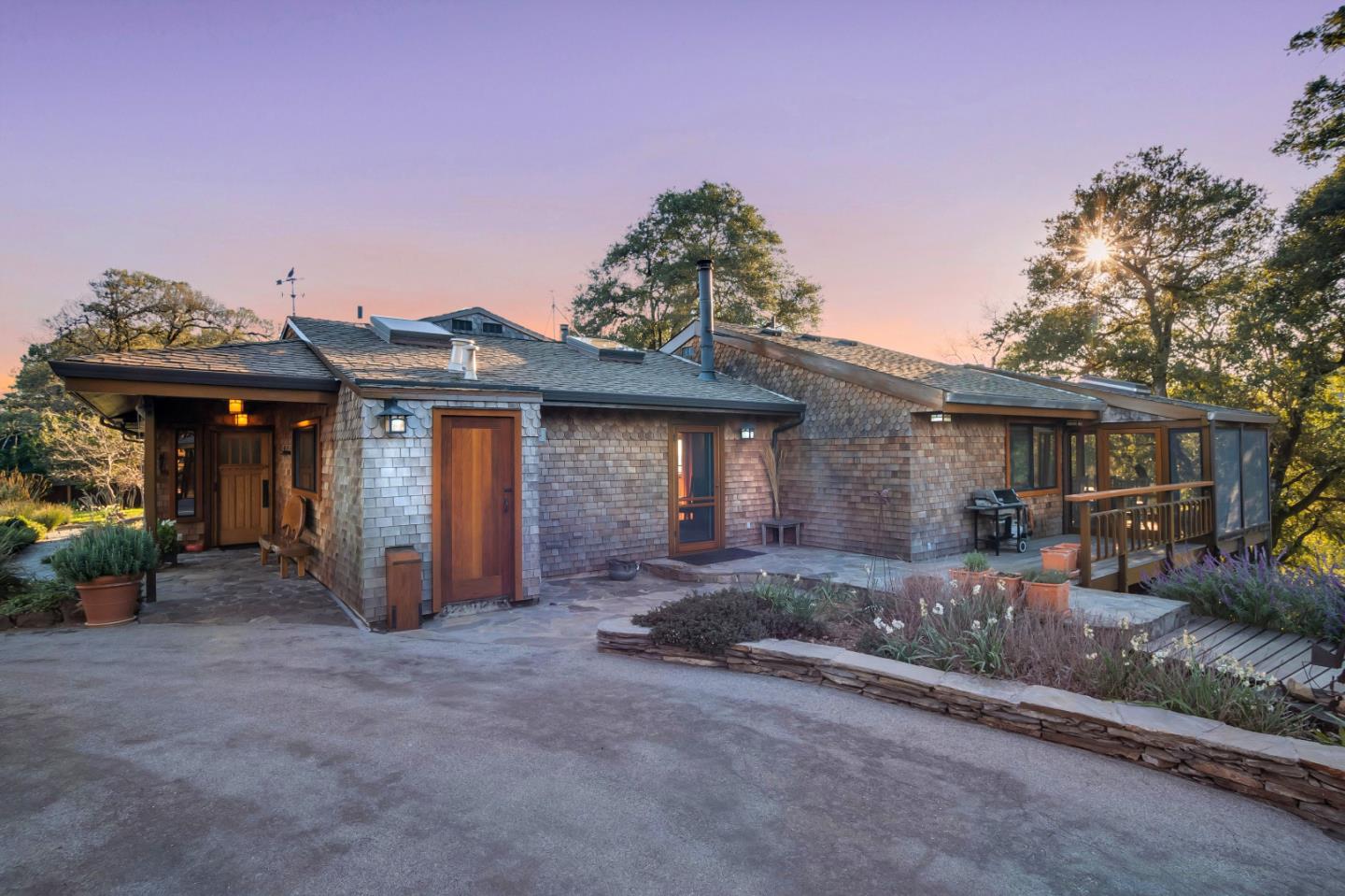 280 Oak Ridge Road Los Gatos, CA 95033 - Photo 2 of 42 Gallery Image 2