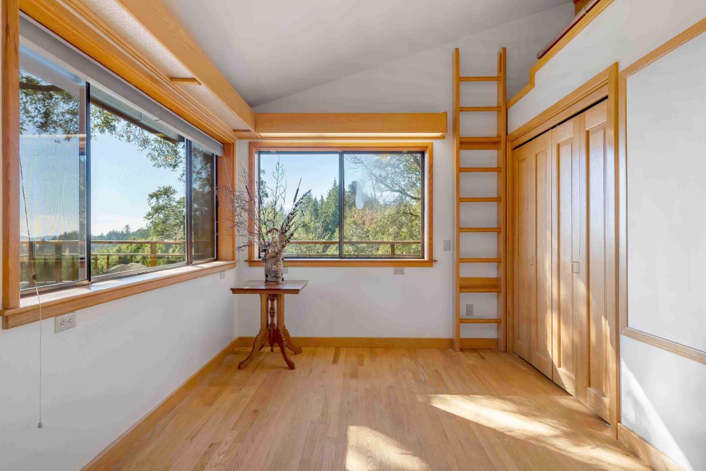 280 Oak Ridge Road Los Gatos, CA 95033 - Photo 21 of 42 Gallery Image 21