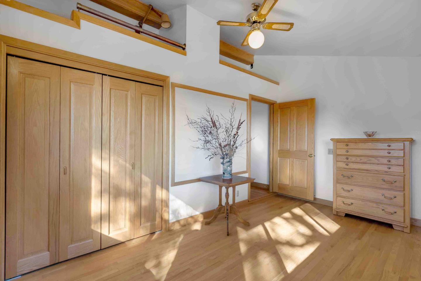 280 Oak Ridge Road Los Gatos, CA 95033 - Photo 23 of 42 Gallery Image 23