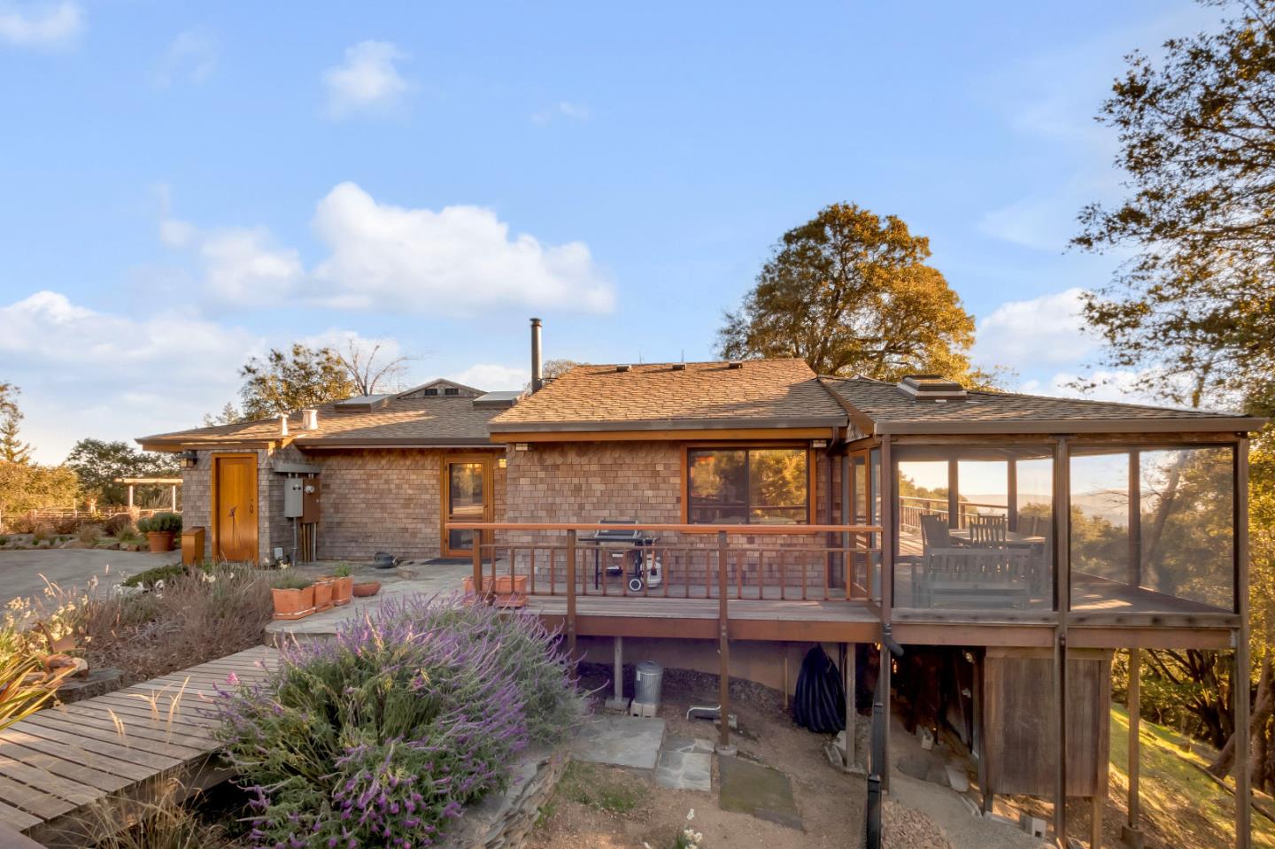 280 Oak Ridge Road Los Gatos, CA 95033 - Photo 26 of 42 Gallery Image 26