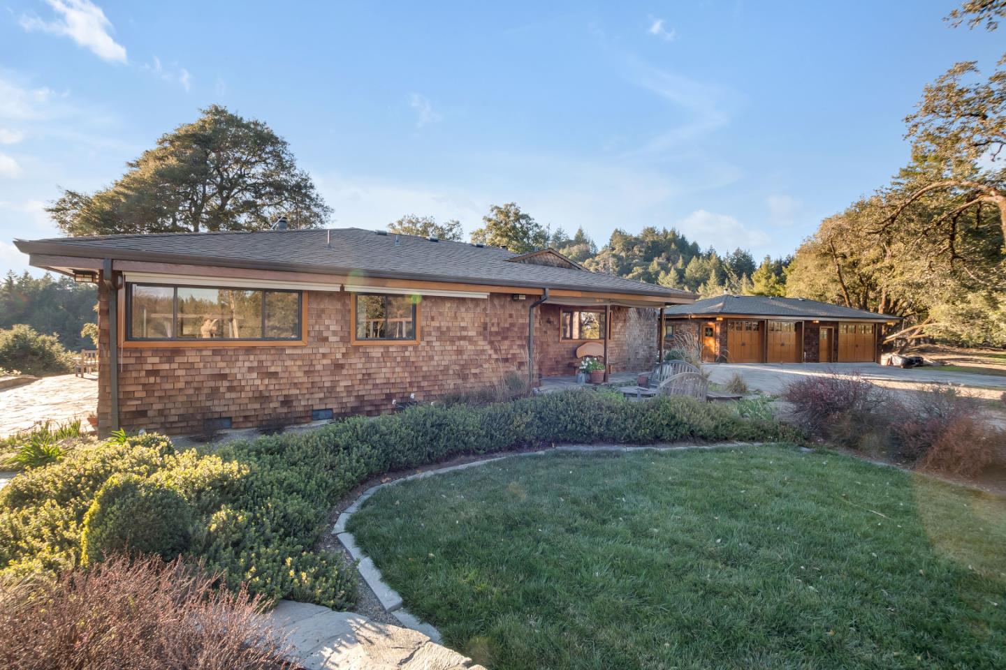280 Oak Ridge Road Los Gatos, CA 95033 - Photo 32 of 42 Gallery Image 32
