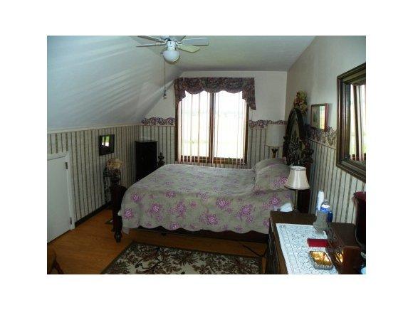 7221 North County Line Road Milan, IN 47031 - Photo 9 of 17