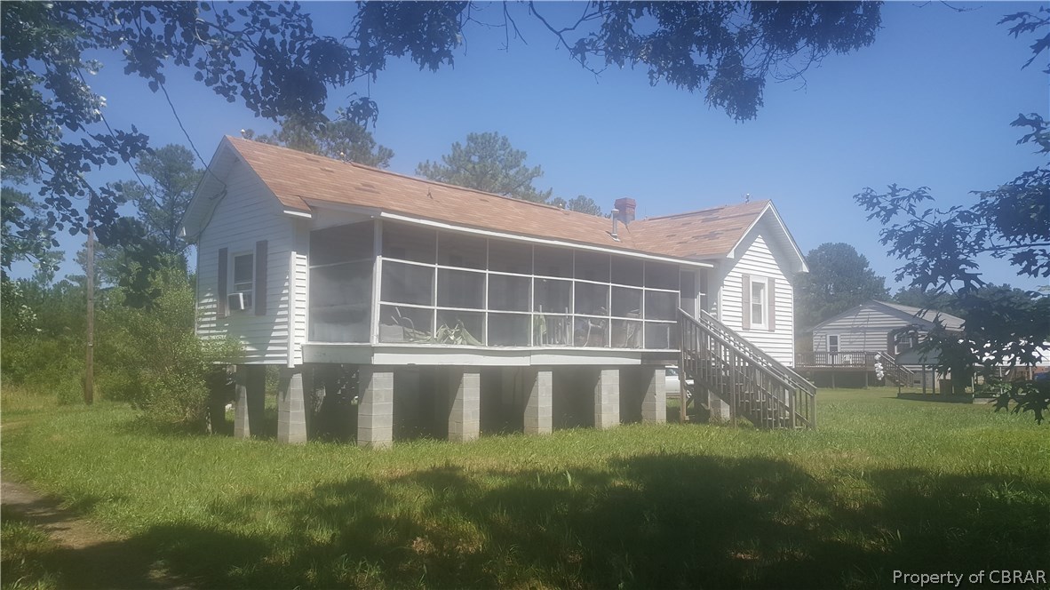 2048 Cross Road Hayes, VA 23072 - Photo 2 of 12 Gallery Image 2