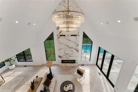 $4,850,000 | 45 Pine Hill Drive, South Salem, NY 10590