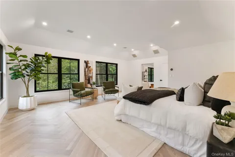 $4,850,000 | 45 Pine Hill Drive, South Salem, NY 10590