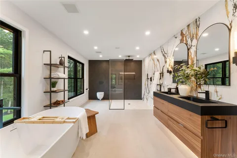 $4,850,000 | 45 Pine Hill Drive, South Salem, NY 10590