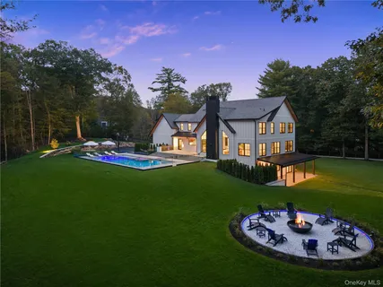 $4,850,000 | 45 Pine Hill Drive, South Salem, NY 10590