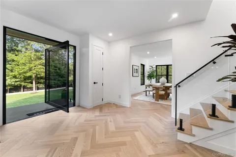 $4,850,000 | 45 Pine Hill Drive, South Salem, NY 10590