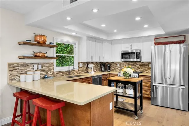 $6,800 | 1137 Vía Coronel, Palos Verdes Estates, CA 90274