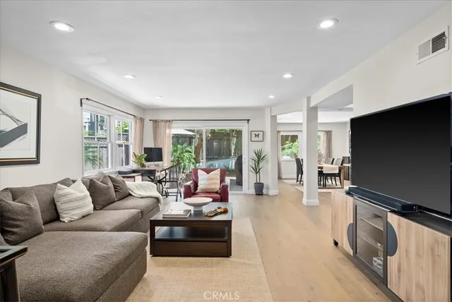 $6,800 | 1137 Vía Coronel, Palos Verdes Estates, CA 90274