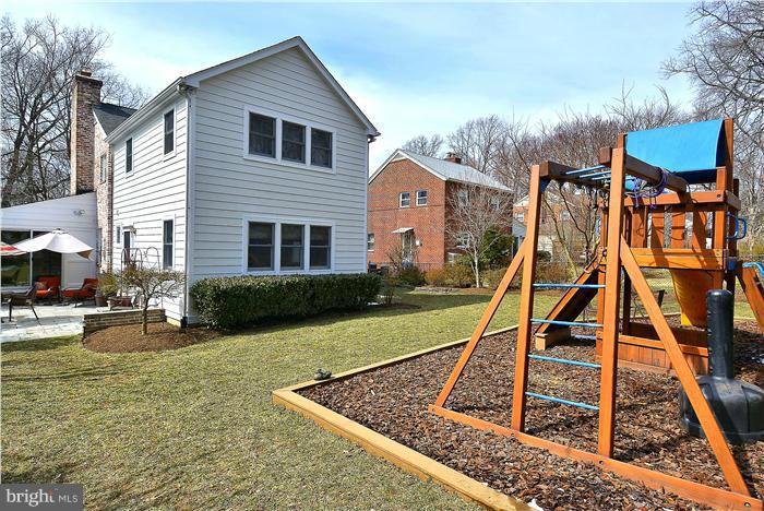 10017 Portland Road Silver Spring, MD 20901 - Photo 2 of 30 a view of a house with backyard