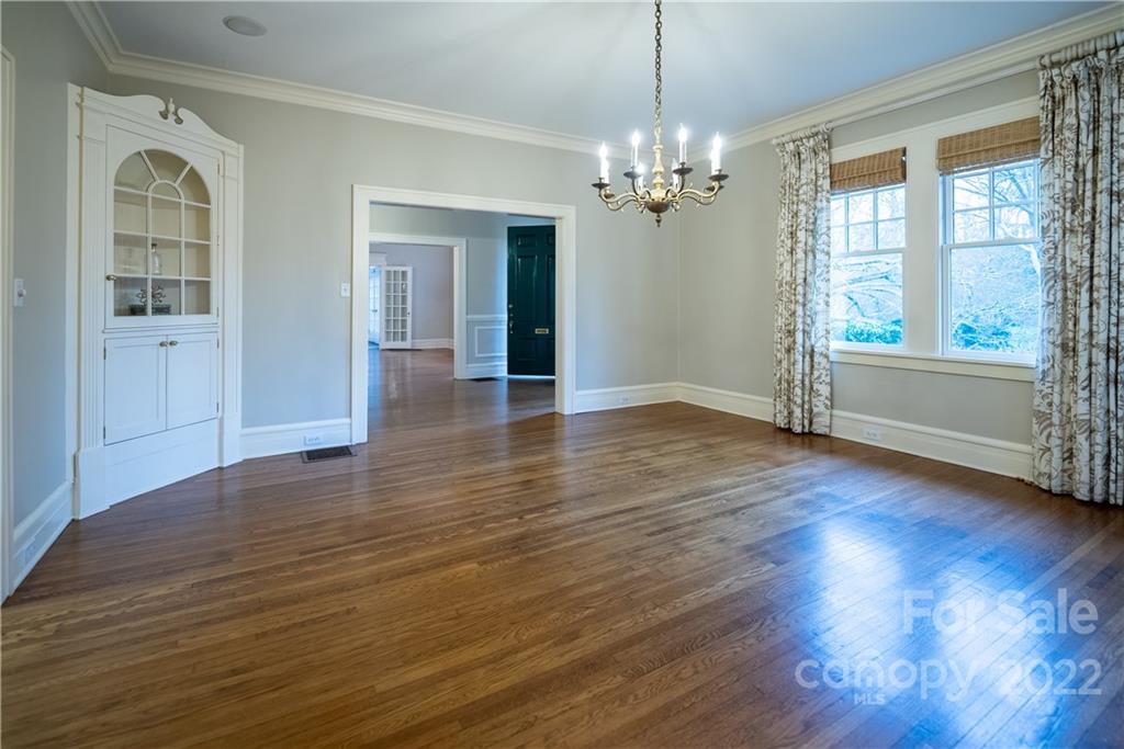 301 Hermitage Road Charlotte, NC 28207 - Photo 11 of 40 Gallery Image 11