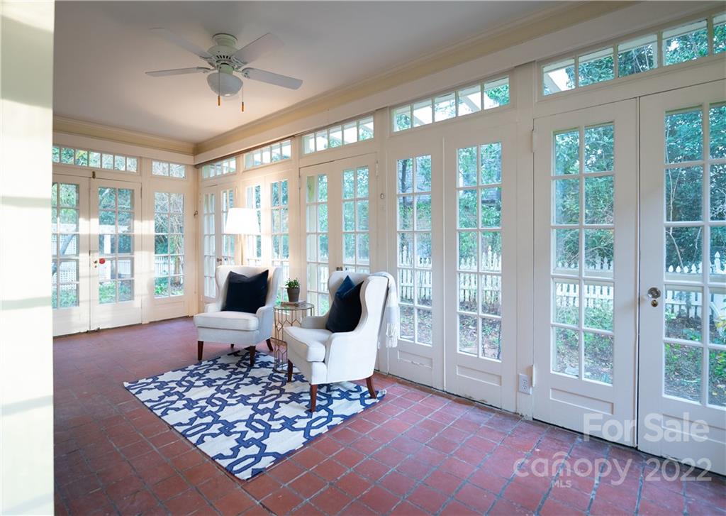 301 Hermitage Road Charlotte, NC 28207 - Photo 16 of 40 Gallery Image 16