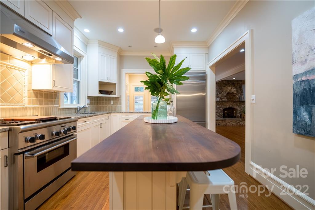 301 Hermitage Road Charlotte, NC 28207 - Photo 18 of 40 Gallery Image 18