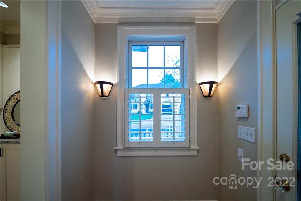 301 Hermitage Road Charlotte, NC 28207 - Photo 23 of 40 Gallery Image 23