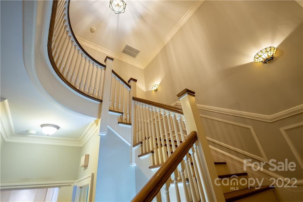 301 Hermitage Road Charlotte, NC 28207 - Photo 28 of 40 Gallery Image 28