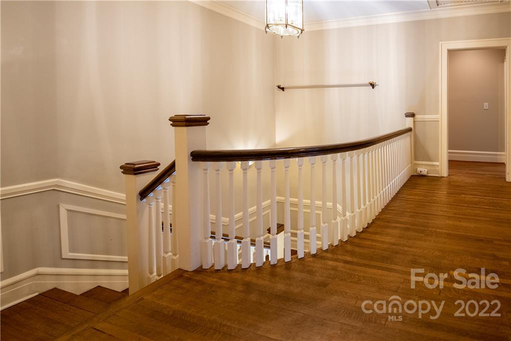 301 Hermitage Road Charlotte, NC 28207 - Photo 29 of 40 Gallery Image 29