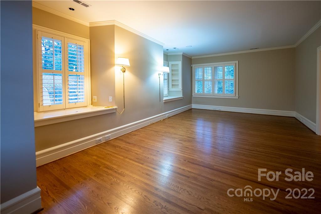 301 Hermitage Road Charlotte, NC 28207 - Photo 32 of 40 Gallery Image 32