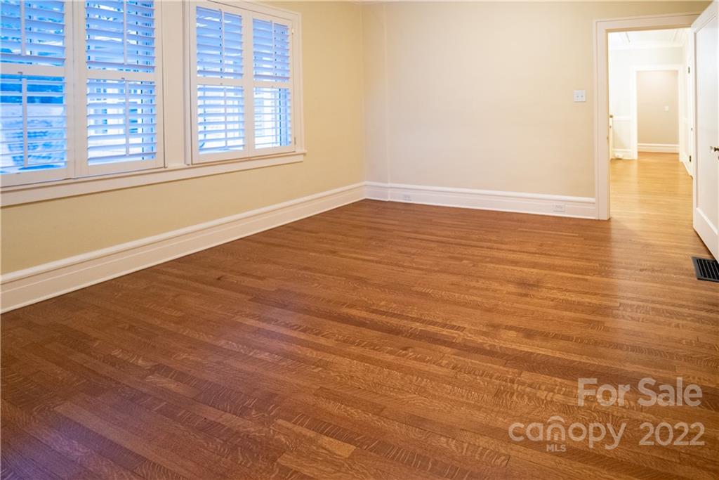 301 Hermitage Road Charlotte, NC 28207 - Photo 38 of 40 Gallery Image 38