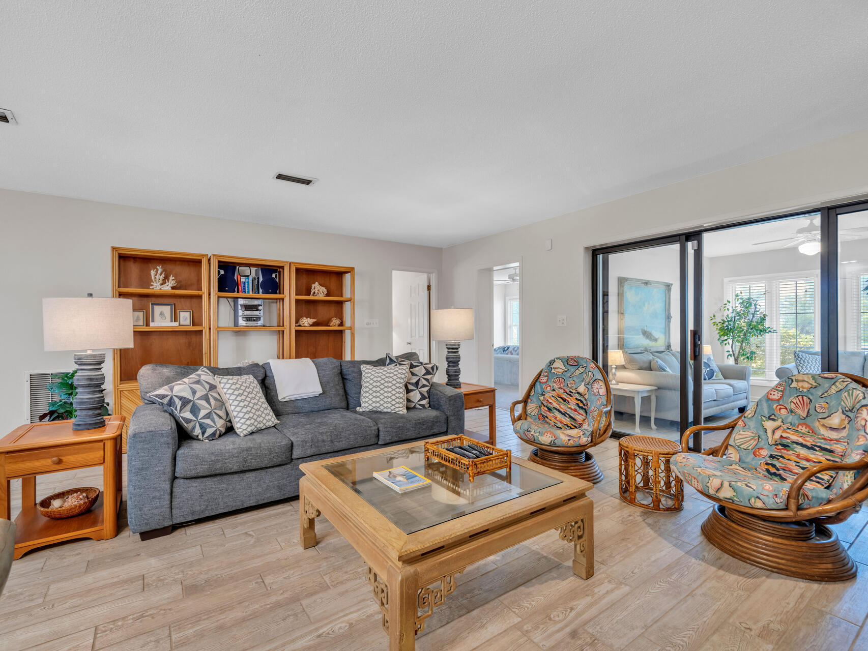 20314 Front Beach Road Panama City Beach, FL 32413 - Photo 6 of 20 Great Room with Shelves