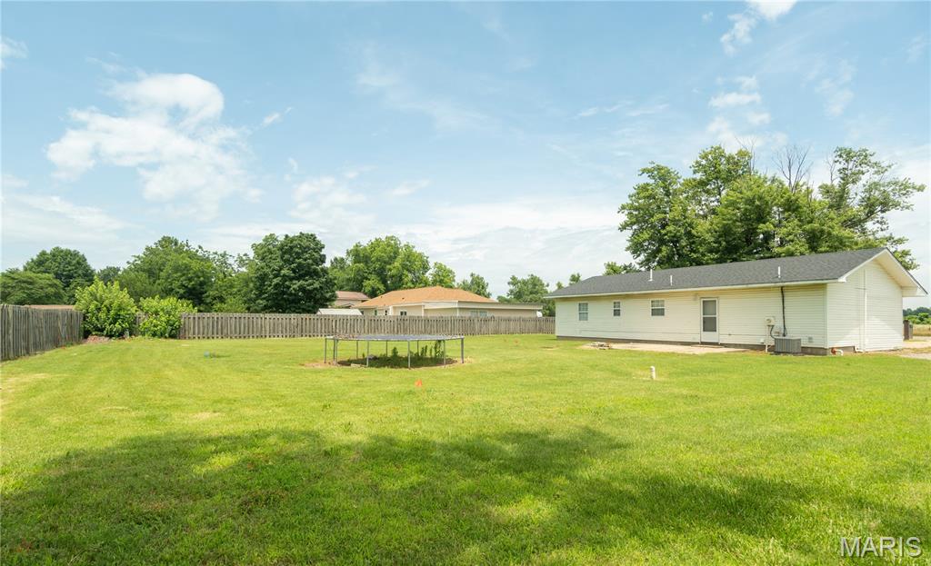 39665 Bernard Road Malden, MO 63863 - Photo 5 of 21