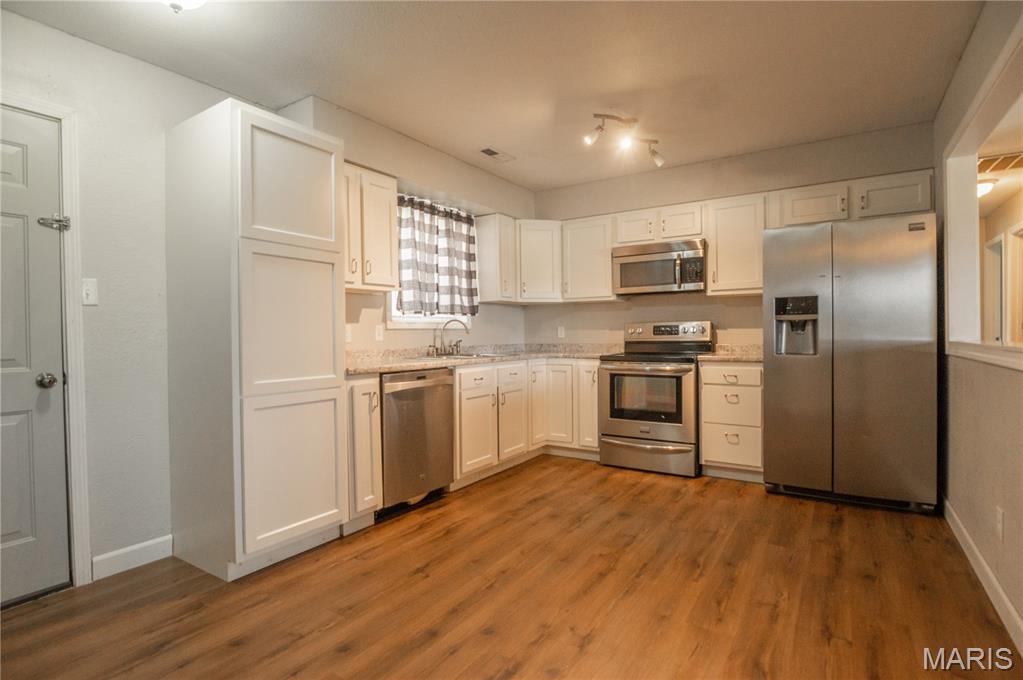 39665 Bernard Road Malden, MO 63863 - Photo 9 of 21