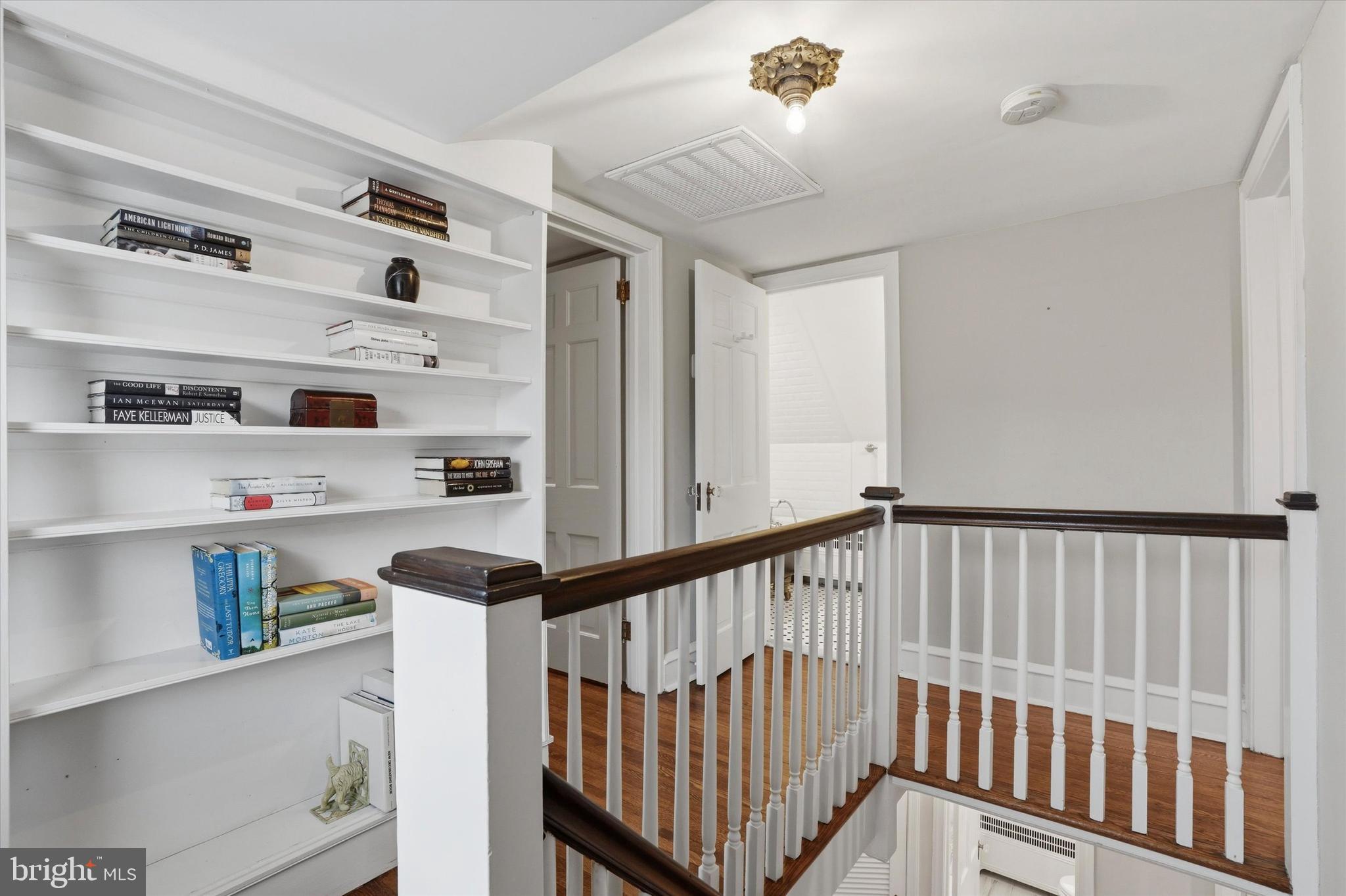 507 Murdoch Road Philadelphia, PA 19119 - Photo 29 of 52 a view of a hallway with cabinets