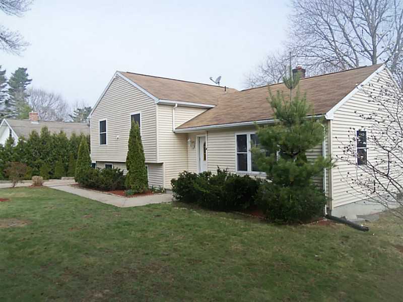 4 Myrtle Avenue Westerly, RI 02891 - Photo 1 of 12 Exterior Front.