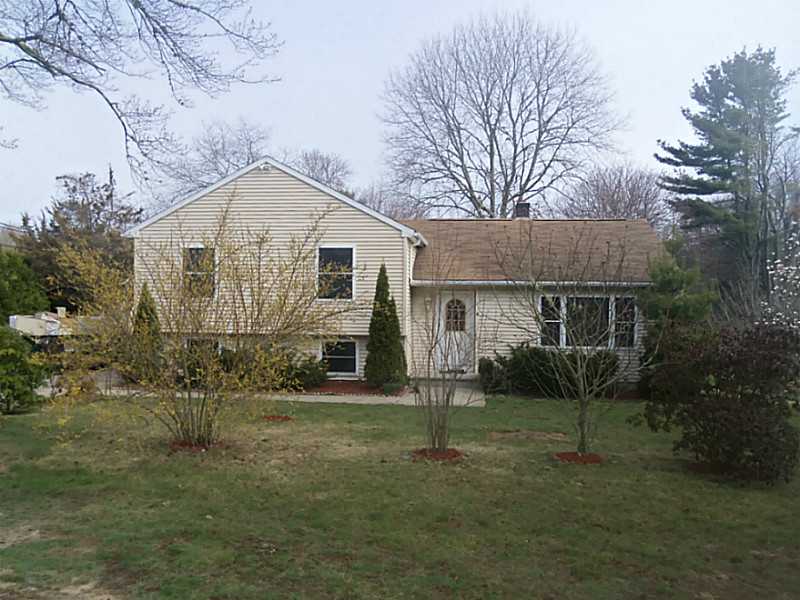4 Myrtle Avenue Westerly, RI 02891 - Photo 2 of 12 Exterior Front.
